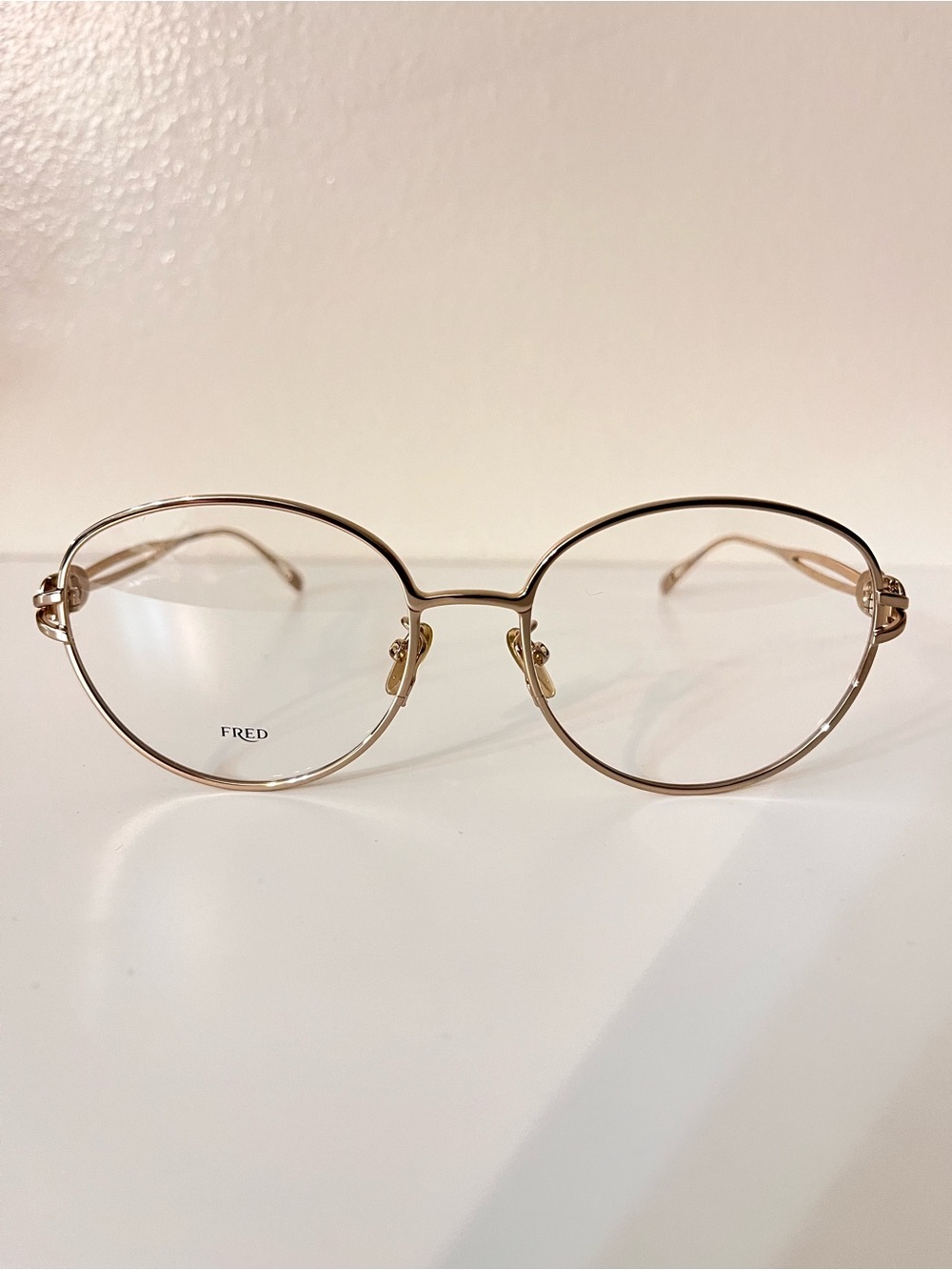 FRED Women's Round Metal Glasses in Gold